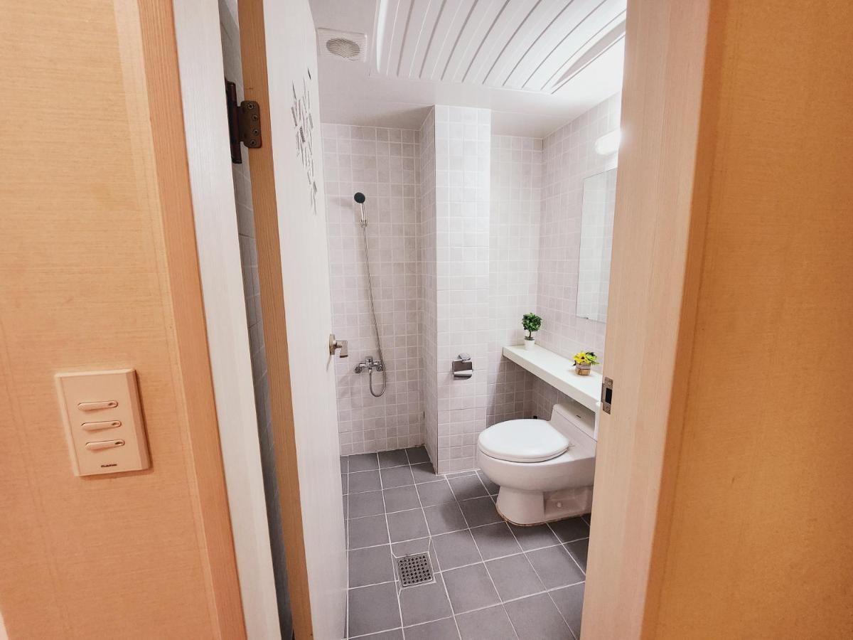 Olive Hostel R Сеул Экстерьер фото