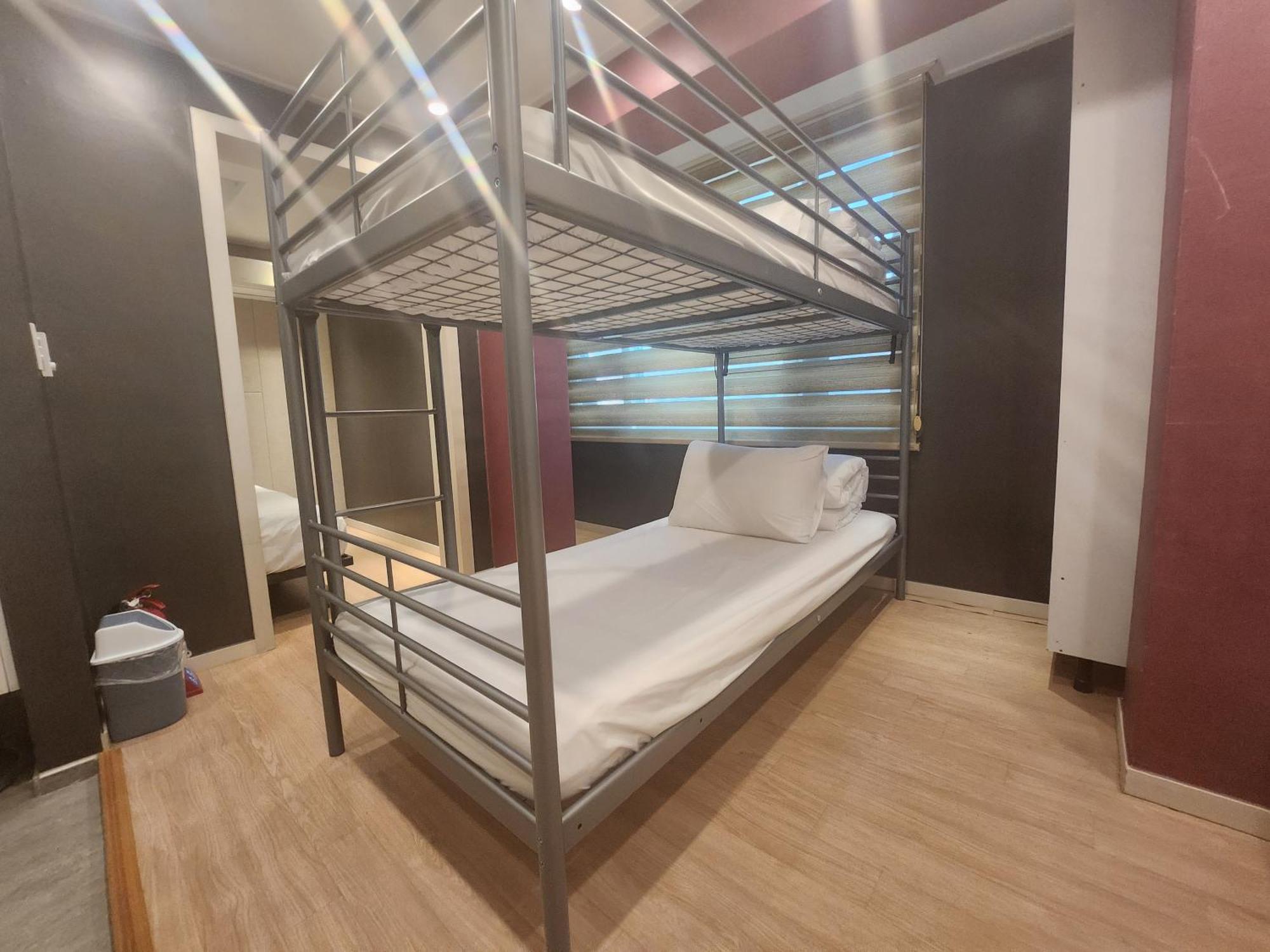 Olive Hostel R Сеул Экстерьер фото