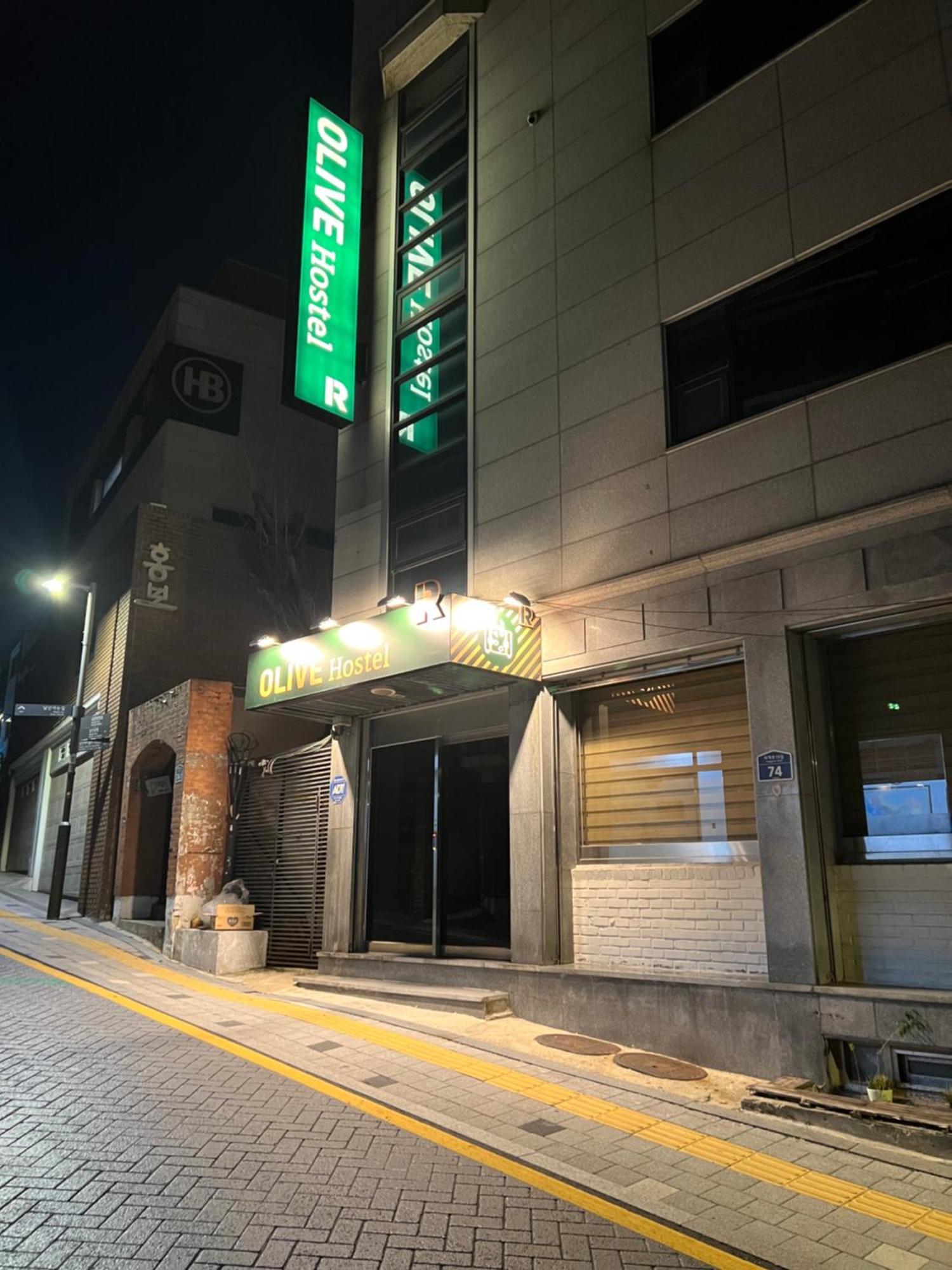 Olive Hostel R Сеул Экстерьер фото